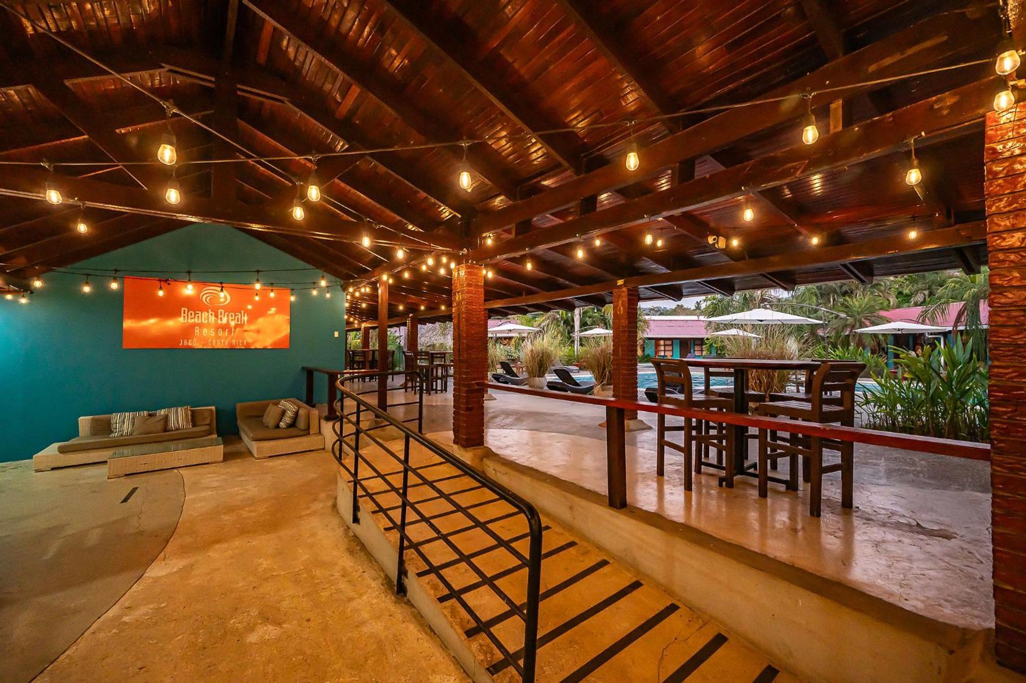 Beach Break Resort & Cr Surf Camp Jaco Ngoại thất bức ảnh