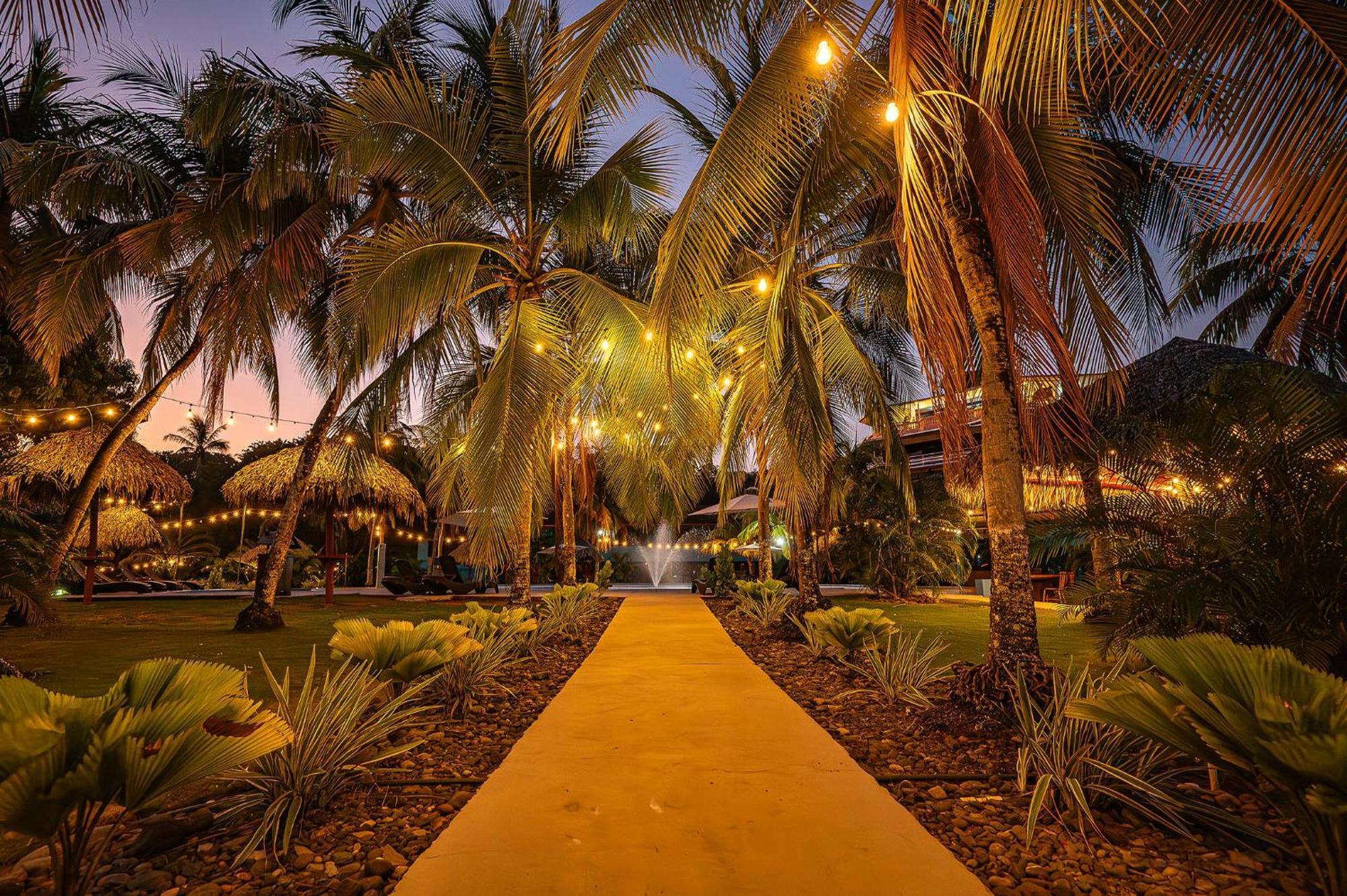 Beach Break Resort & Cr Surf Camp Jaco Ngoại thất bức ảnh
