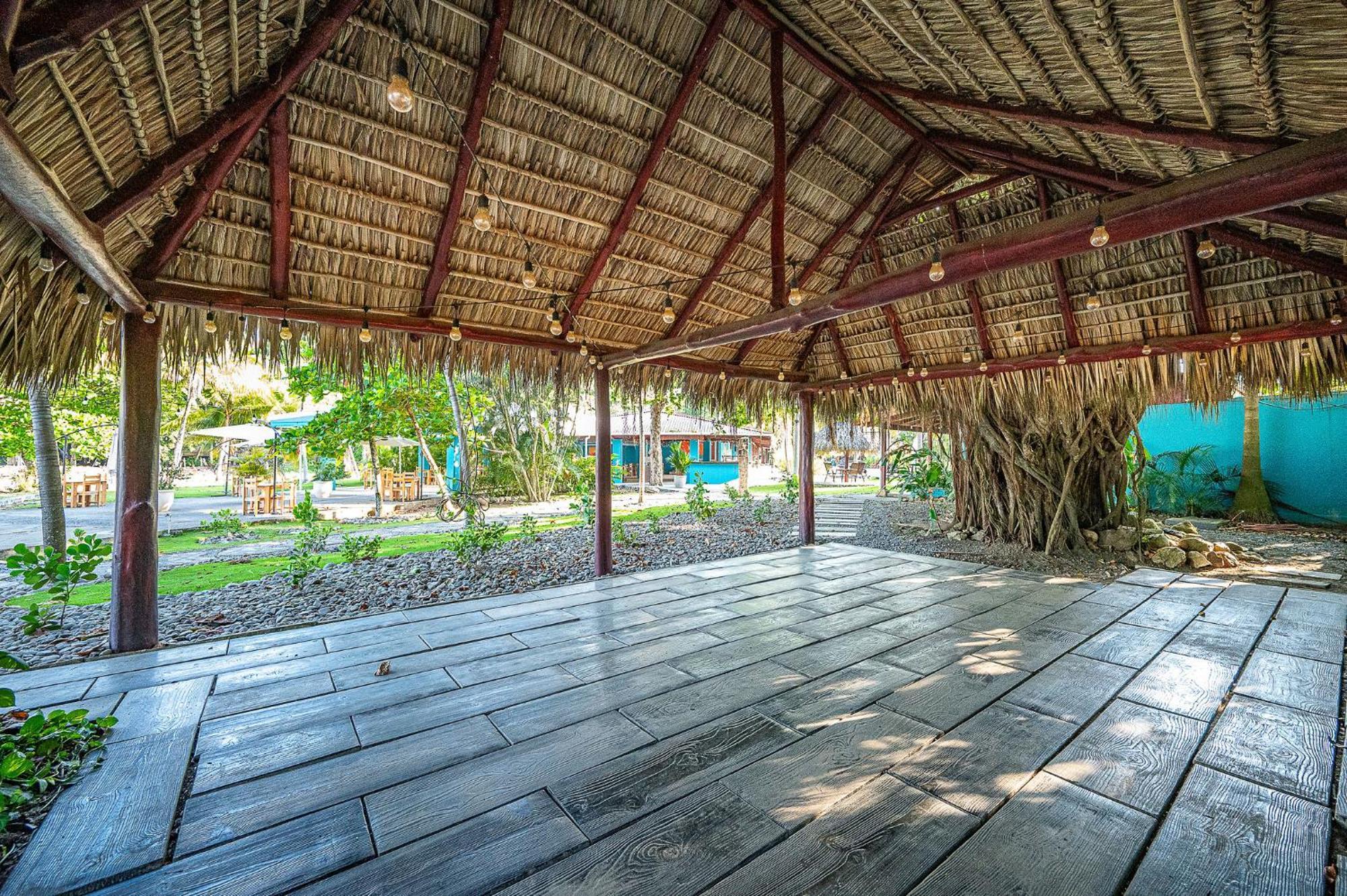 Beach Break Resort & Cr Surf Camp Jaco Ngoại thất bức ảnh