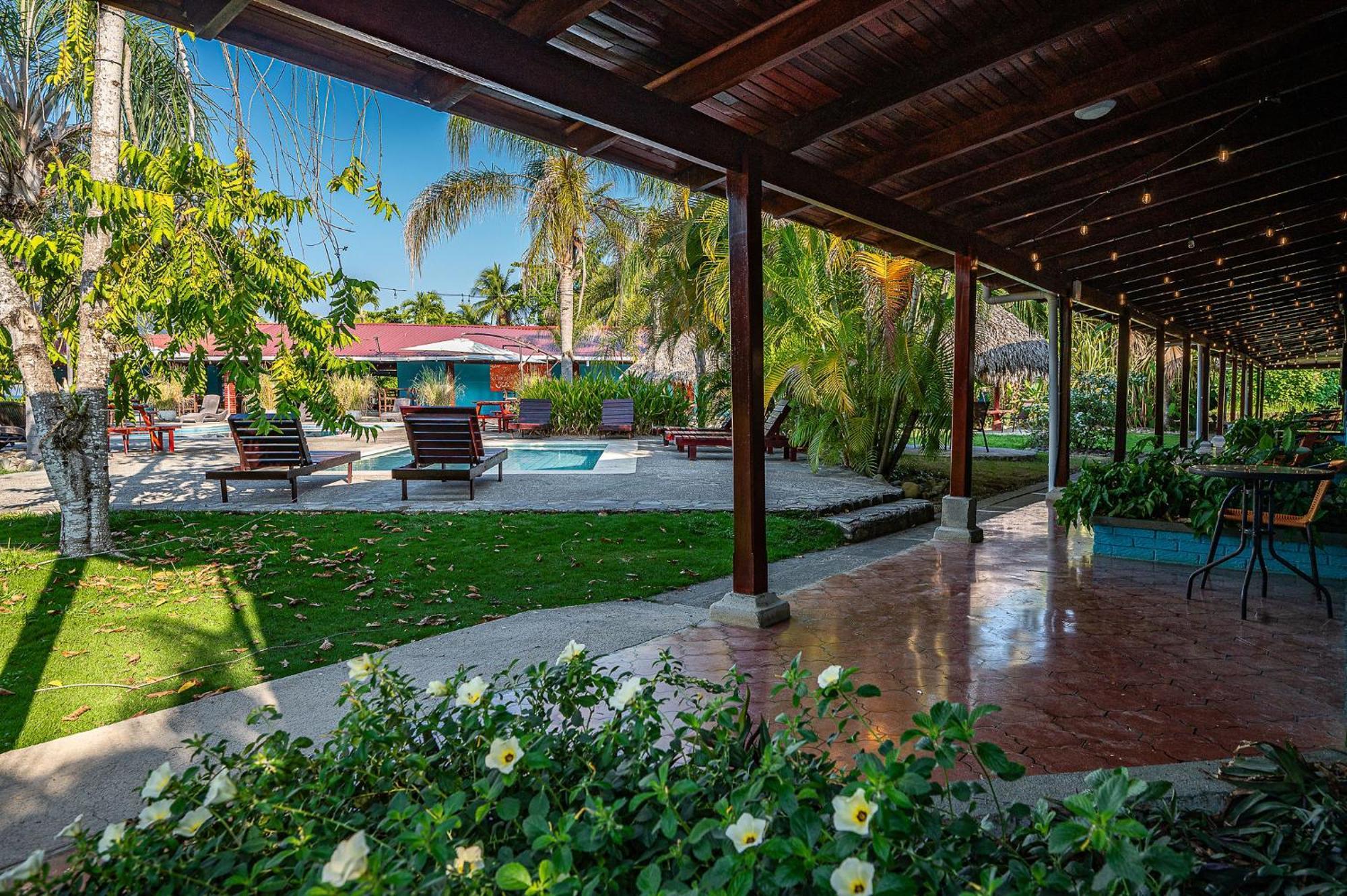 Beach Break Resort & Cr Surf Camp Jaco Ngoại thất bức ảnh