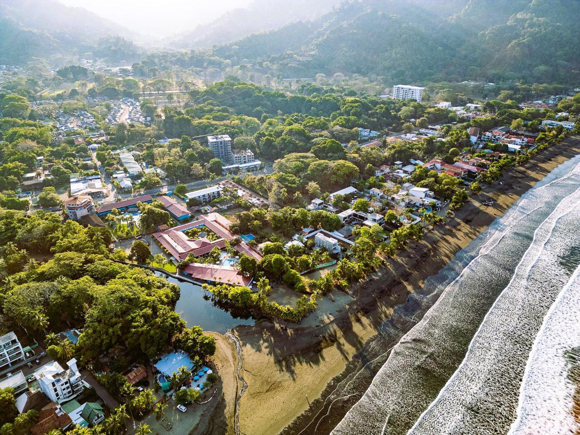 Beach Break Resort & Cr Surf Camp Jaco Ngoại thất bức ảnh