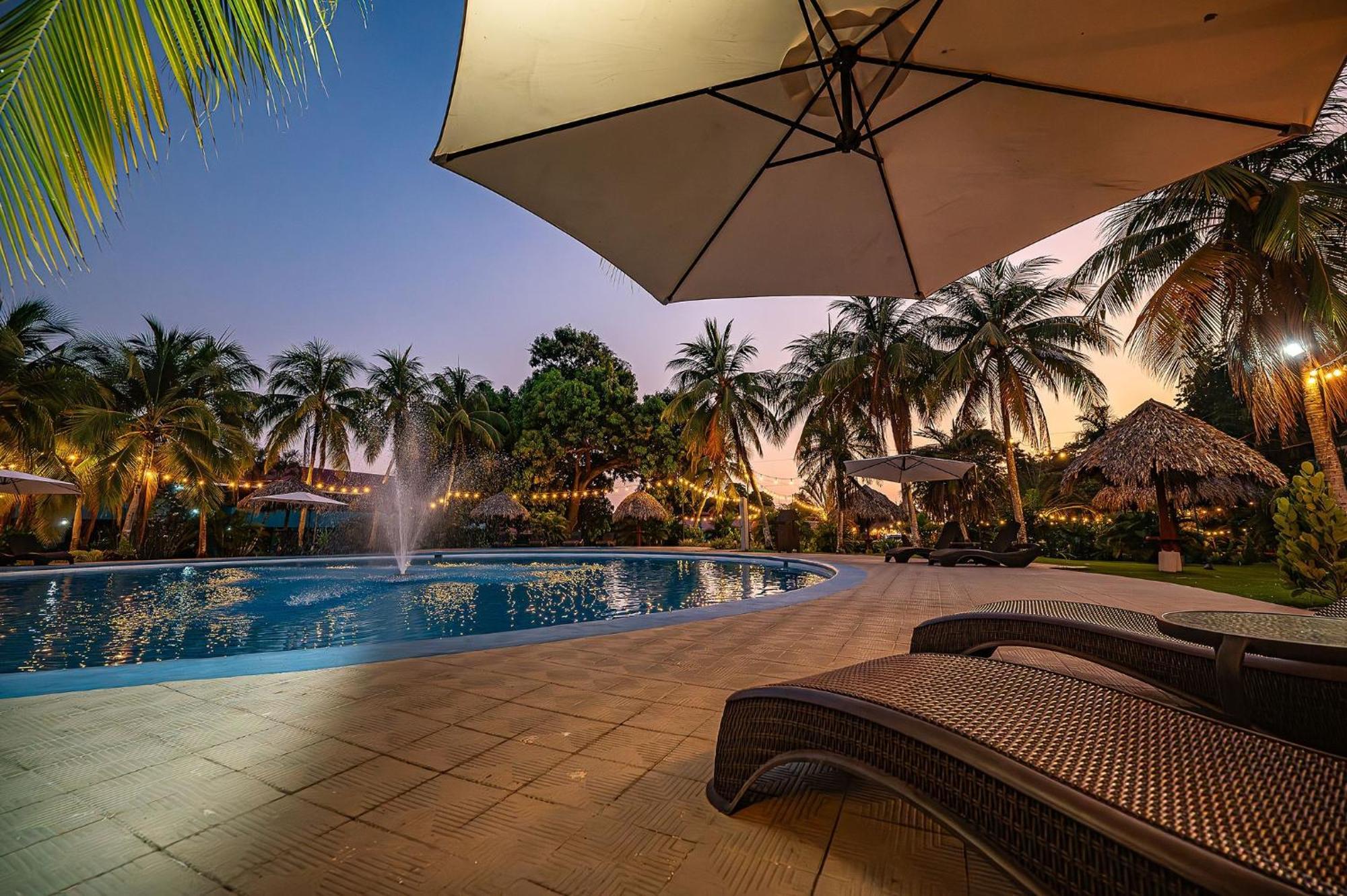 Beach Break Resort & Cr Surf Camp Jaco Ngoại thất bức ảnh