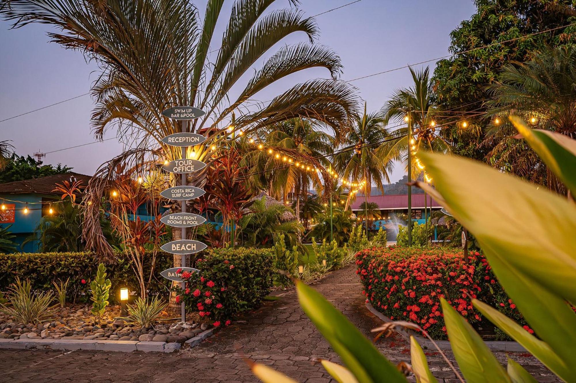 Beach Break Resort & Cr Surf Camp Jaco Ngoại thất bức ảnh